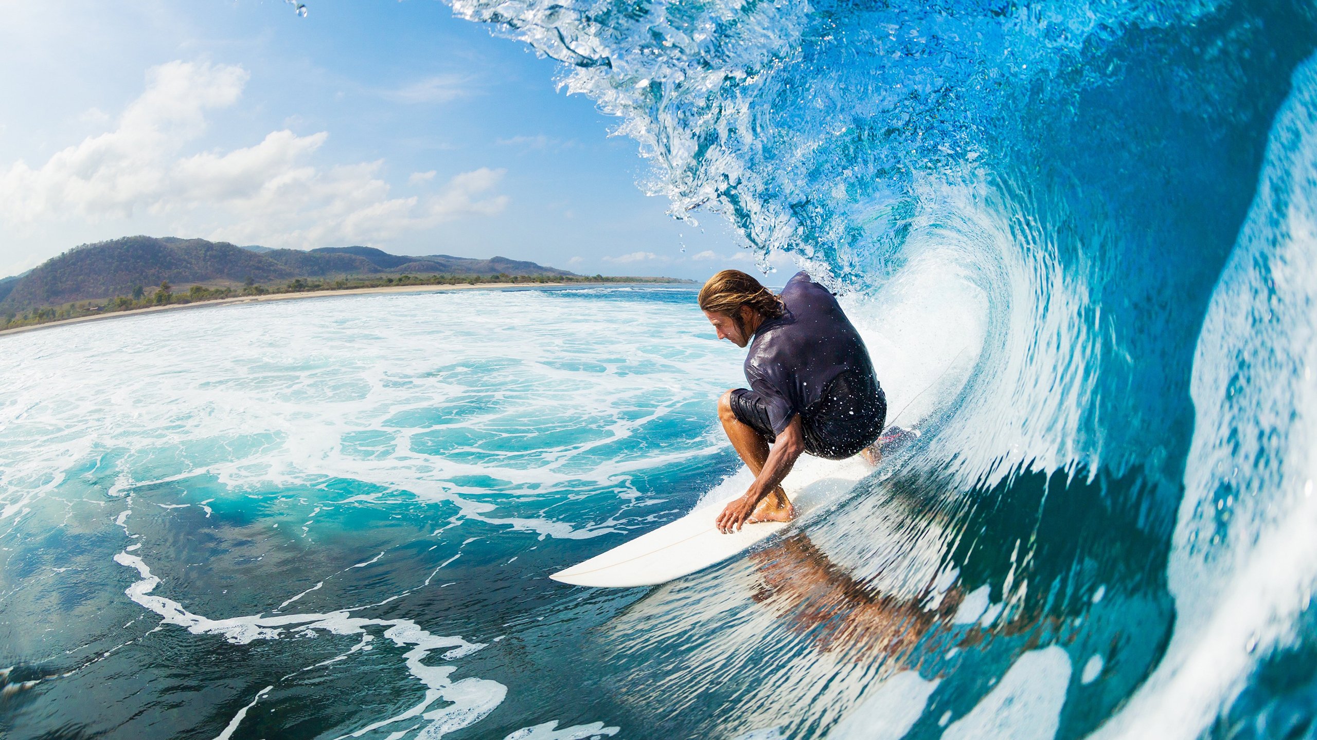 “室内高墙速攀追逐赛” 双人并道同时起攀