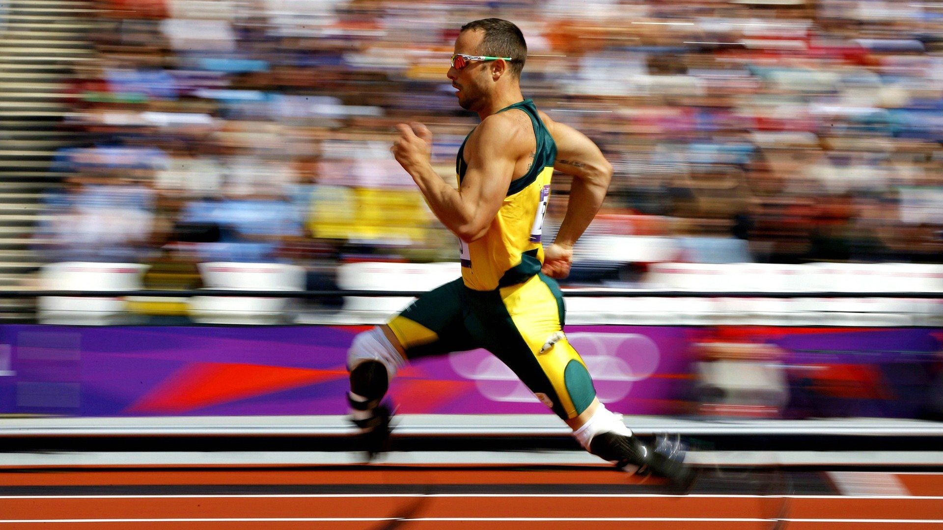 雪地综合障碍赛 单板与双板混合闯关别出心裁